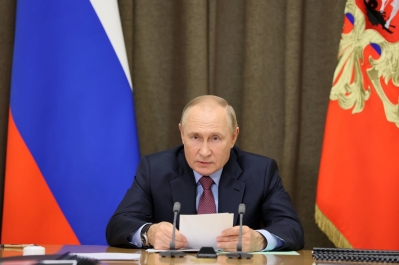 62699bf0dc201_Putin 4